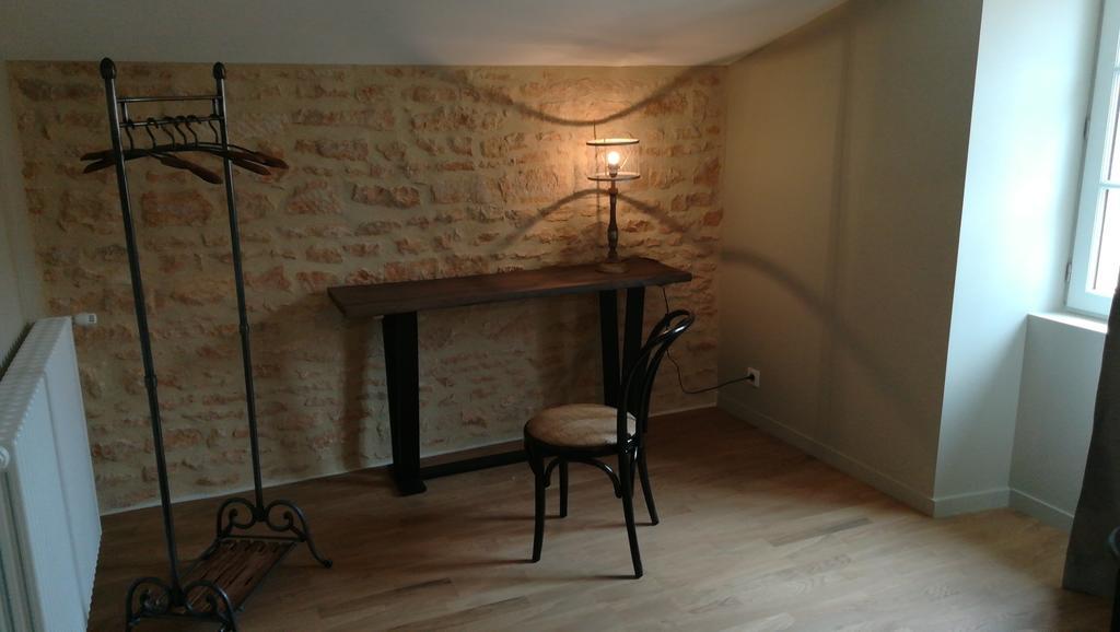 Hotel Le Moulin De Nanteuil Migné-Auxances Esterno foto