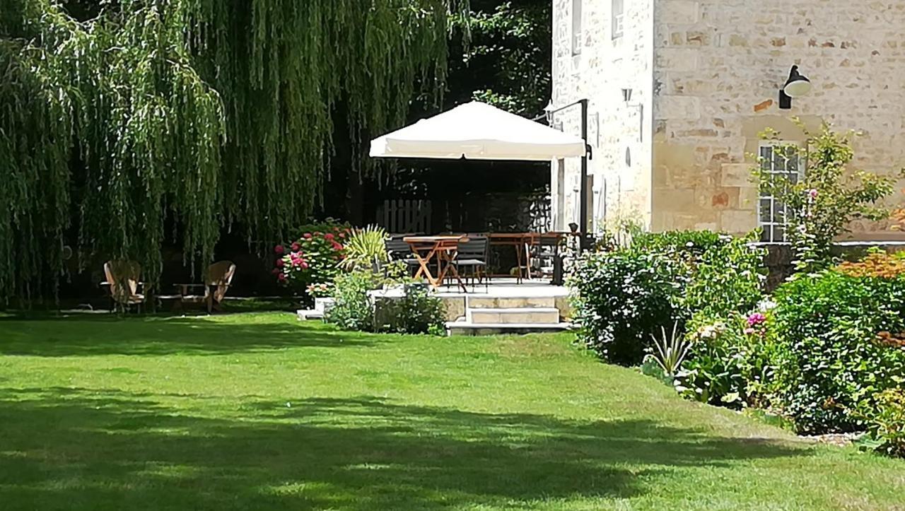 Hotel Le Moulin De Nanteuil Migné-Auxances Esterno foto